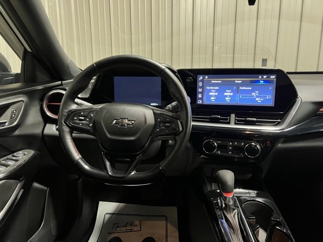 Used 2024 Chevrolet Trax RS w/ Driver Confidence Package image 28