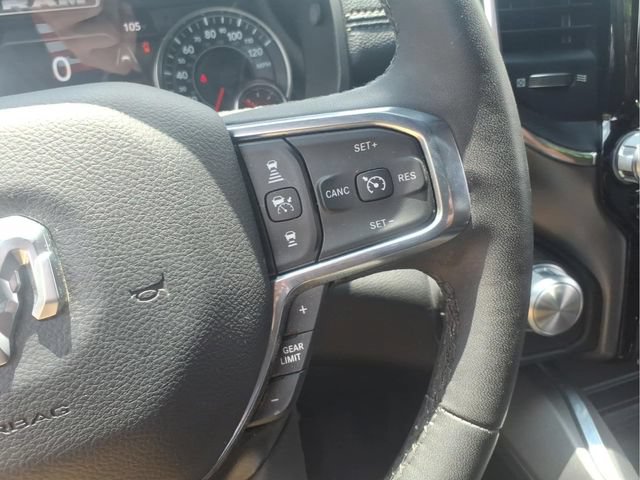 Used 2025 RAM 1500 Laramie AWD/4WD image 14
