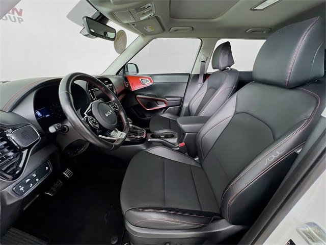 Used 2022 Kia Soul Turbo image 10