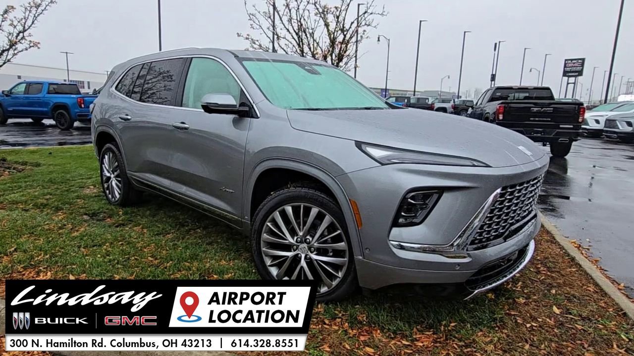 New 2026 Buick Enclave Avenir w/ Super Cruise Package image 2