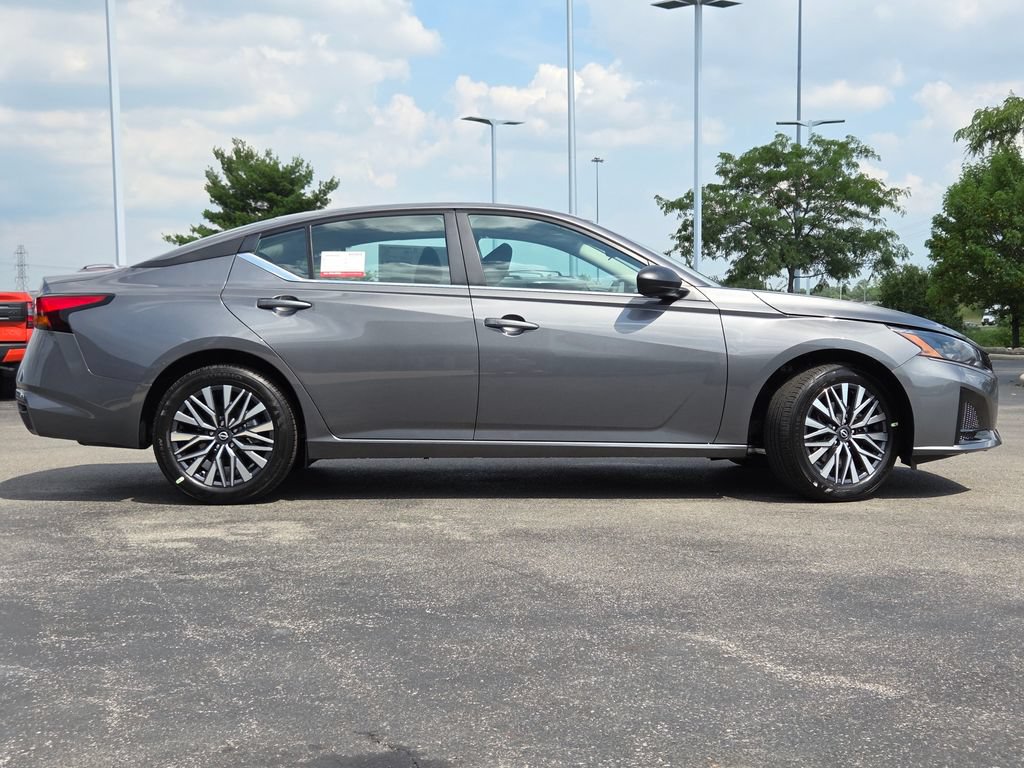 New 2026 Nissan Altima 2.5 SV AWD/4WD image 14