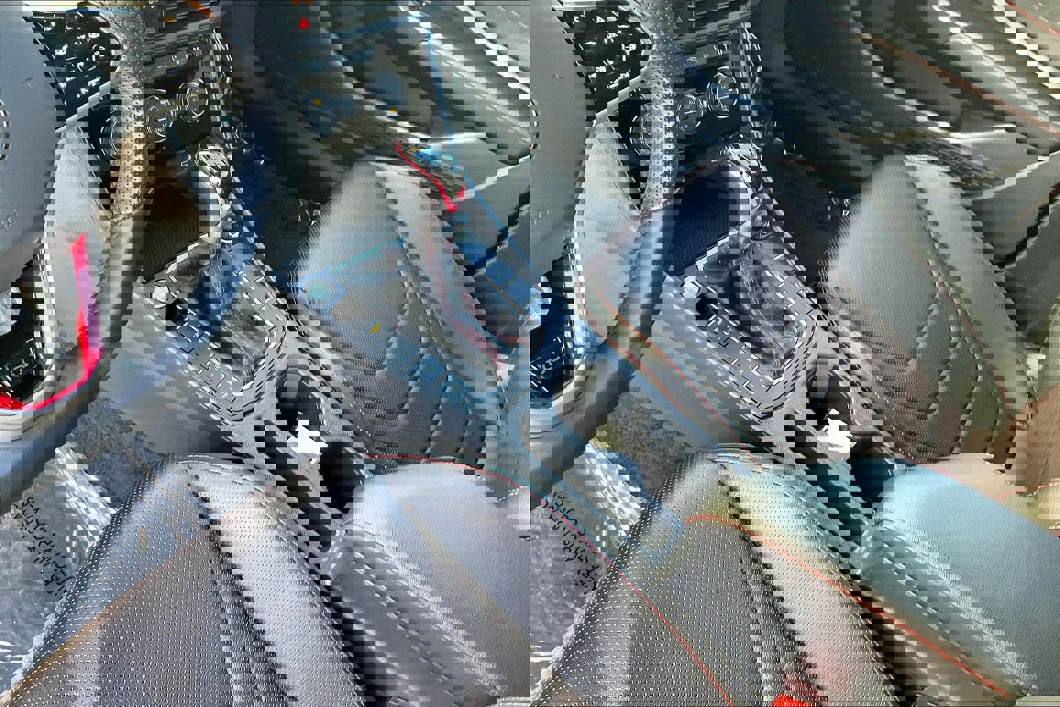 Certified 2024 Volkswagen Jetta GLI Autobahn w/ GLI Black Package image 17