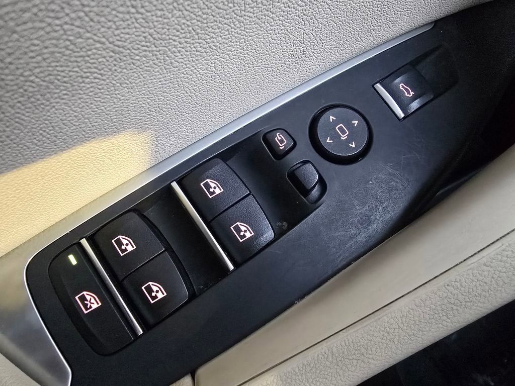 Used 2019 BMW X3 xDrive30i w/ Premium Package image 24