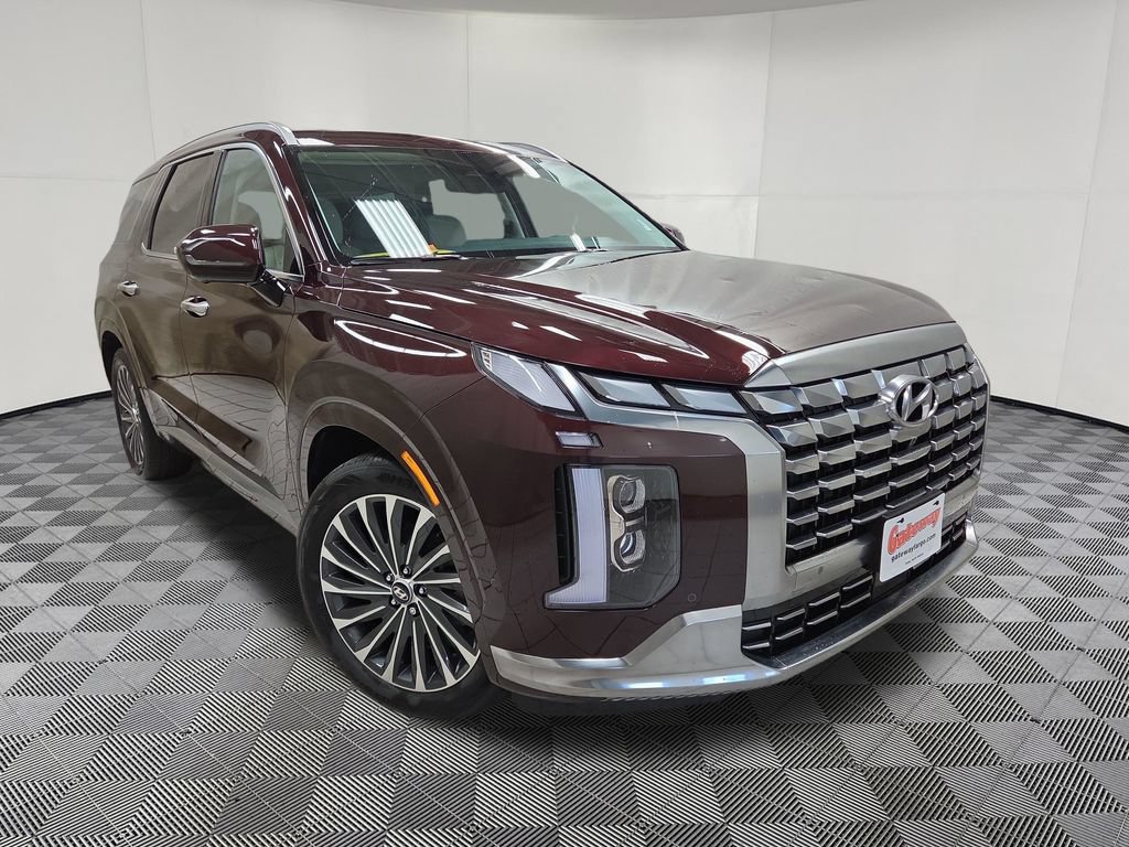 Used 2024 Hyundai Palisade Calligraphy AWD/4WD image 3
