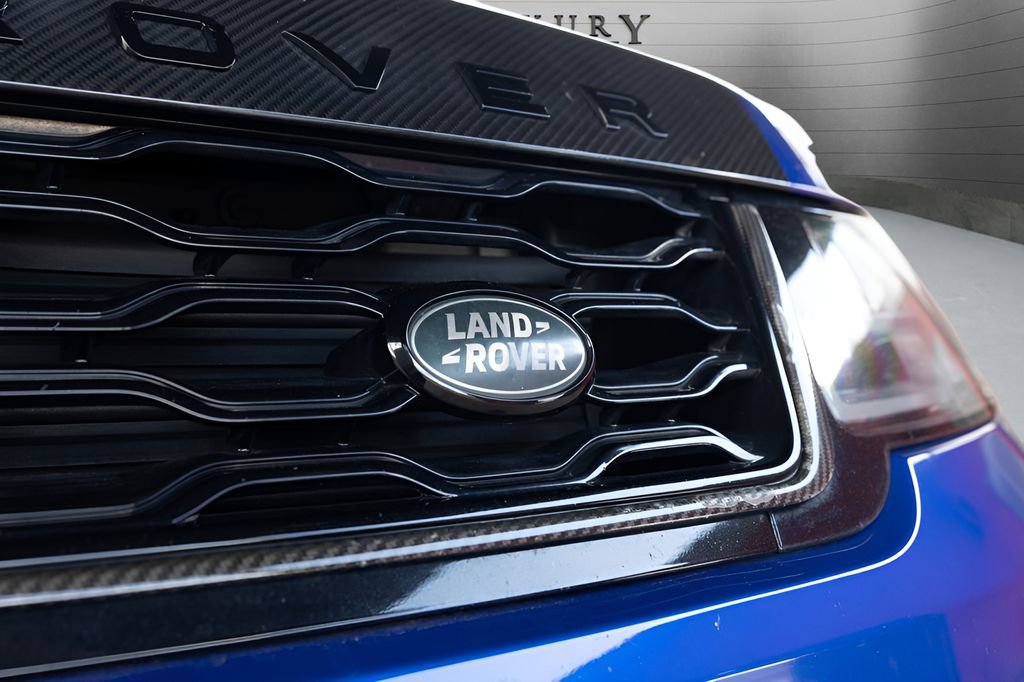 Used 2020 Land Rover Range Rover Sport SVR image 16