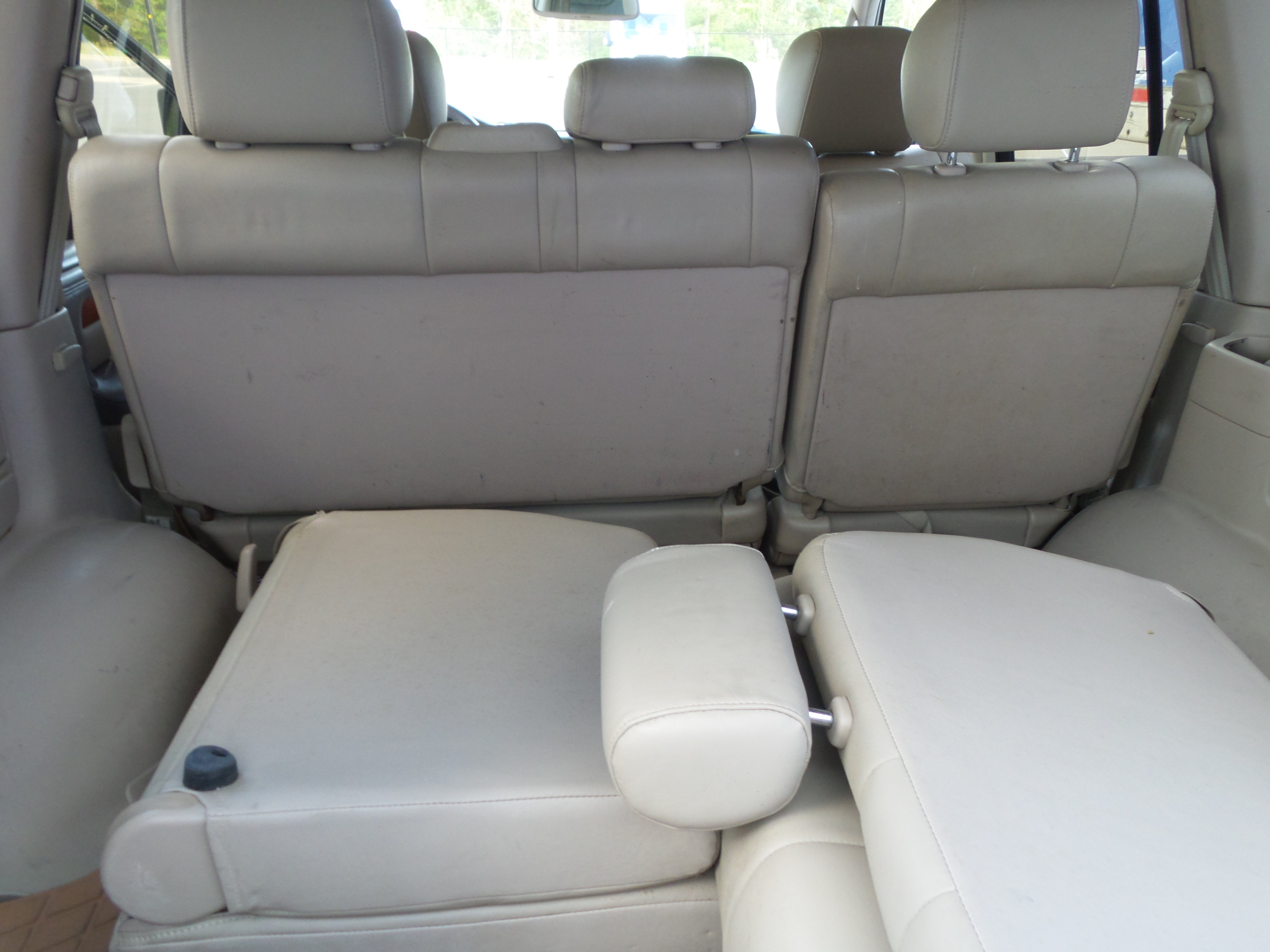 Used 1999 Lexus LX 470 4WD image 25