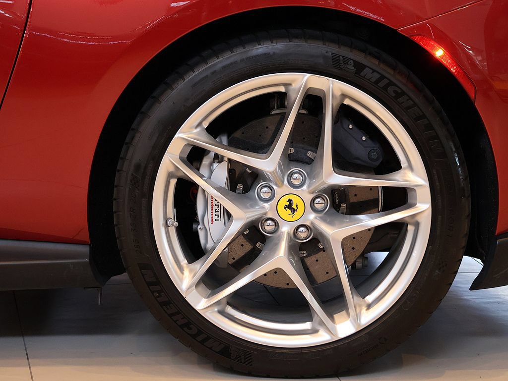 Certified 2022 Ferrari Roma RWD image 66