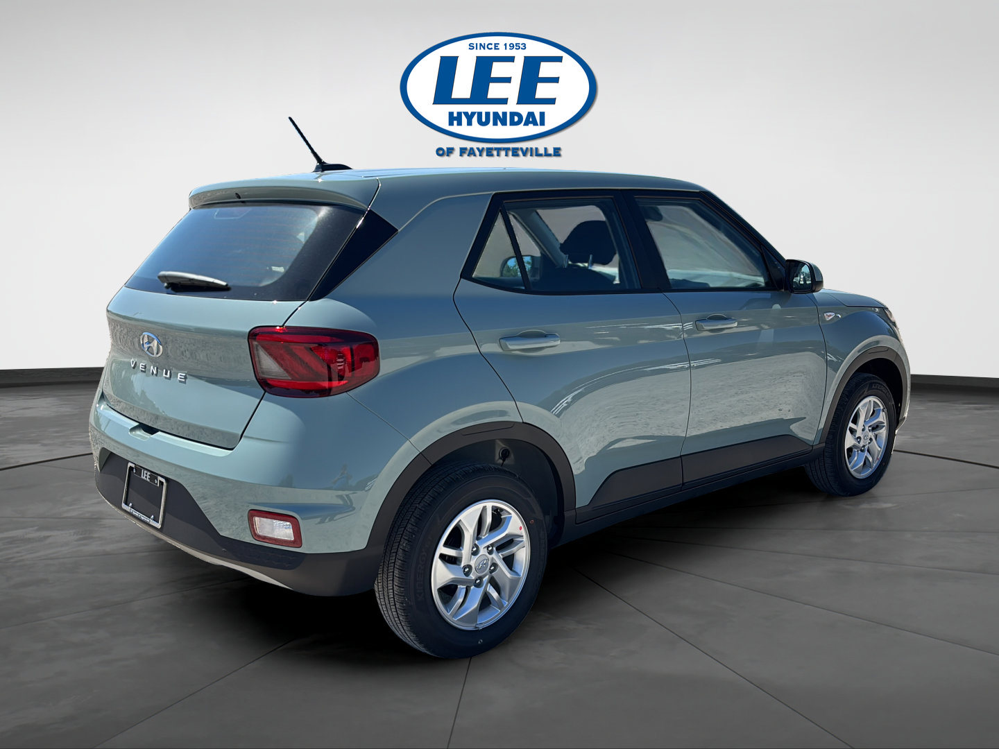 New 2026 Hyundai Venue SE FWD image 3