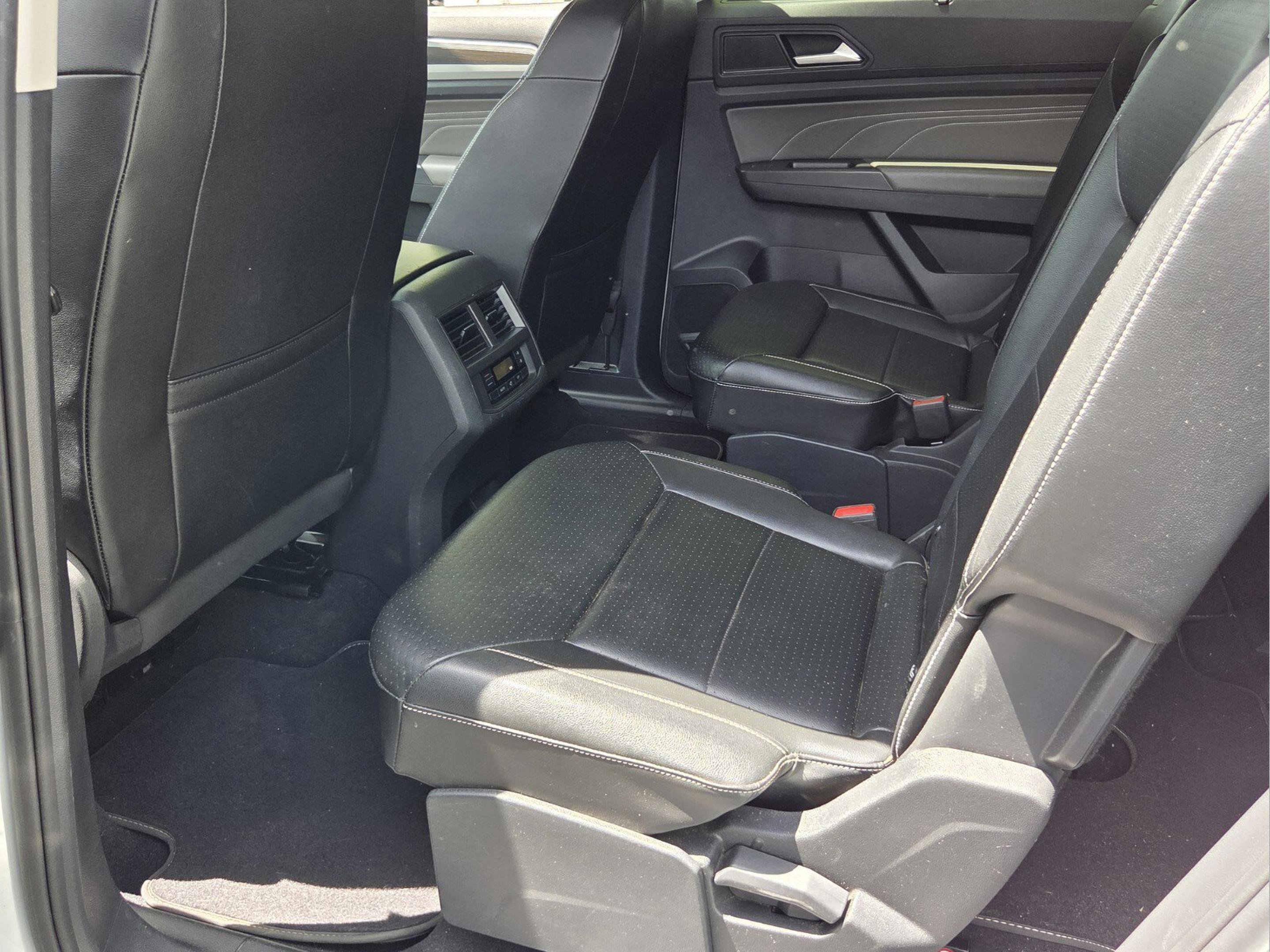 Used 2022 Volkswagen Atlas SE FWD image 10