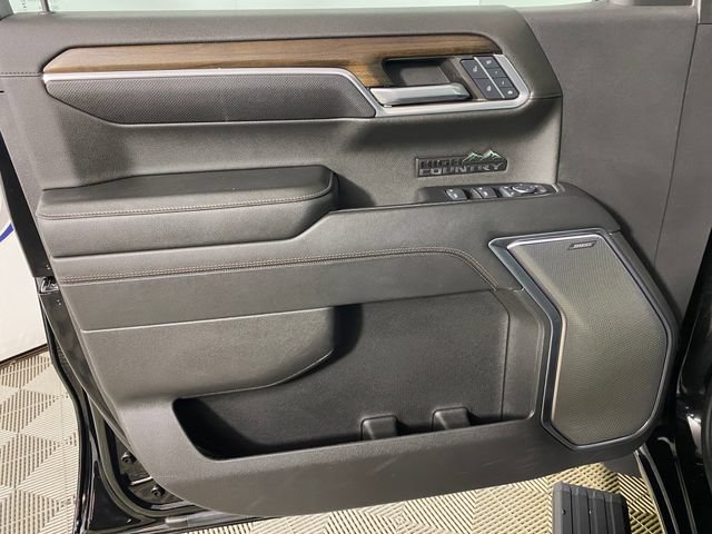 Certified 2024 Chevrolet Silverado 1500 High Country w/ High Country Premium Package AWD/4WD image 11