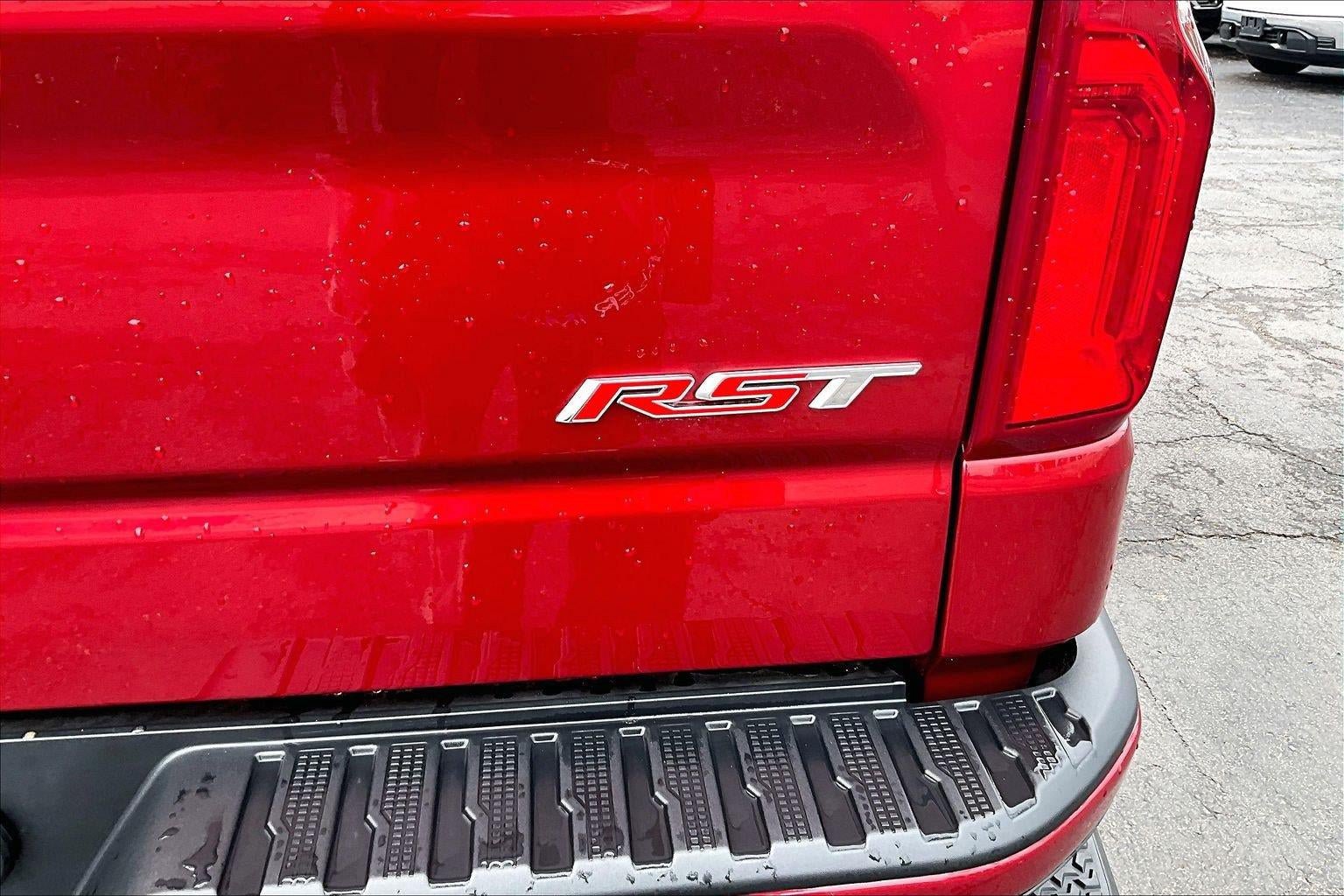 Used 2026 Chevrolet Silverado 1500 RST w/ RST Select Package AWD/4WD image 8