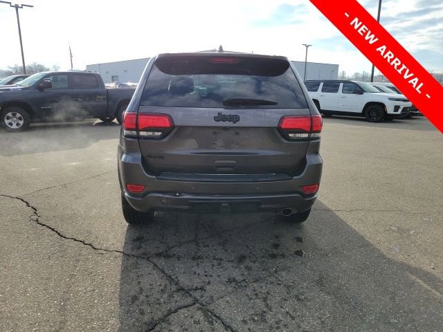 Used 2018 Jeep Grand Cherokee Altitude image 4