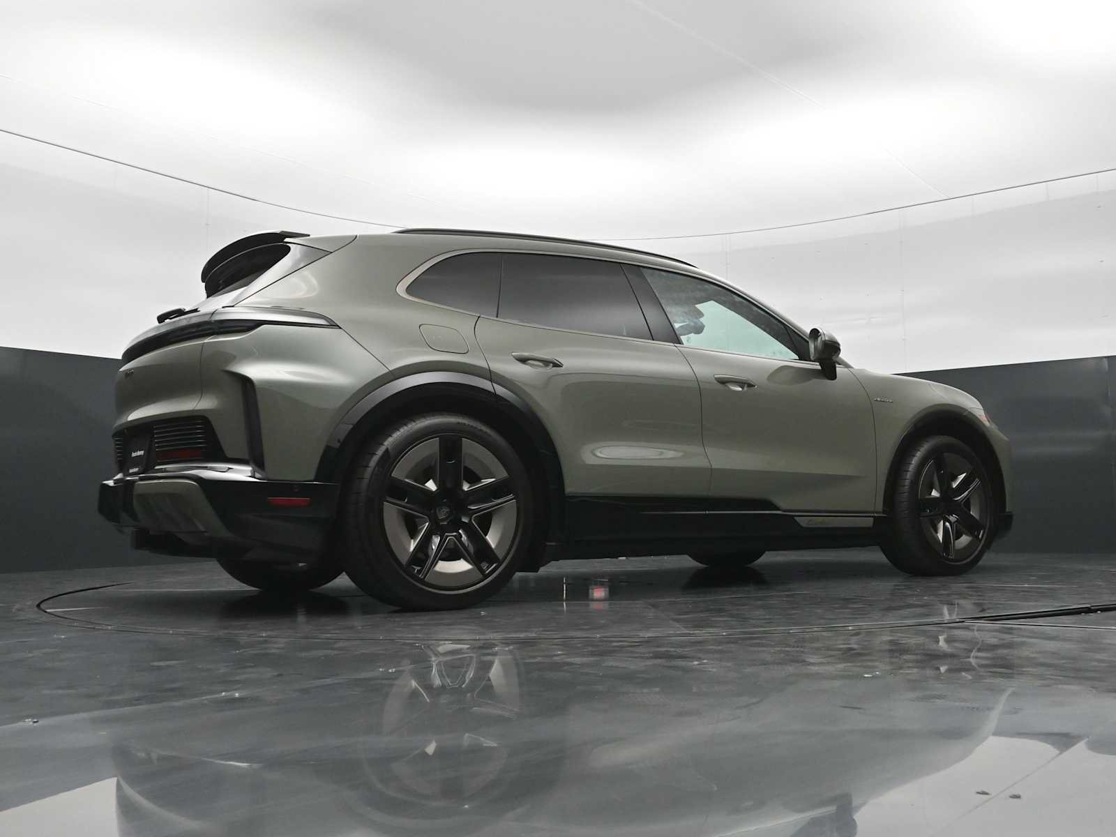 New 2026 Porsche Cayenne Turbo AWD/4WD image 49