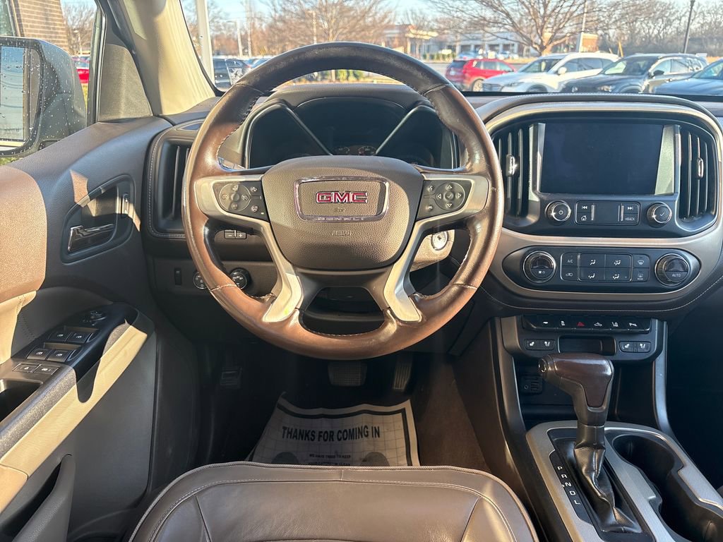 Used 2021 GMC Canyon Denali image 22