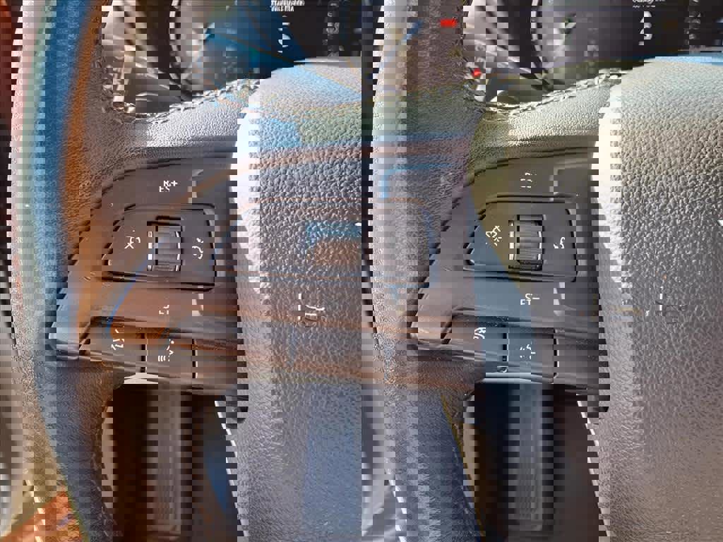 Used 2019 Cadillac XT4 Premium Luxury image 25