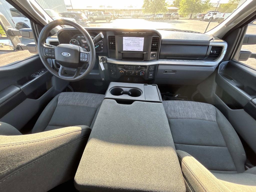 Used 2024 Ford F250 XLT AWD/4WD image 14