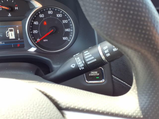 Used 2023 GMC Acadia SLE w/ Driver Convenience Package FWD image 14