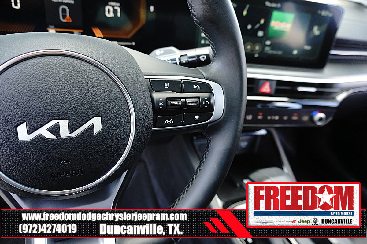 Used 2025 Kia K5 GT-Line w/ GT-Line Premium Package FWD image 26