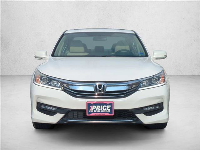 Used 2016 Honda Accord EX image 2