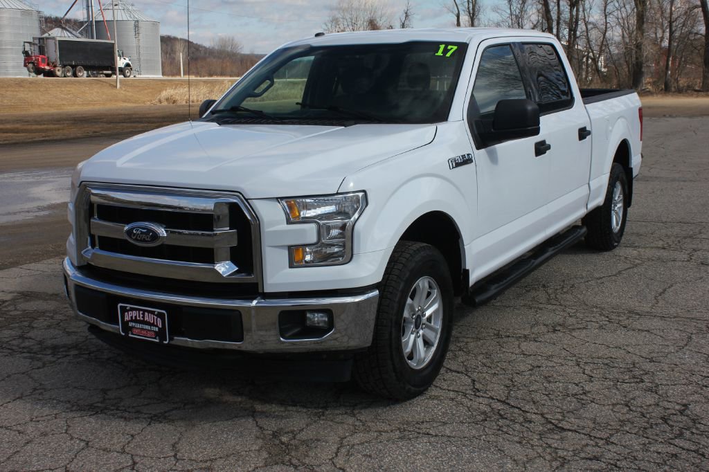 Used 2017 Ford F150 XLT w/ Trailer Tow Package image 2
