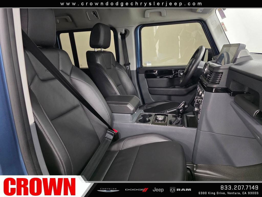 Used 2024 INEOS Grenadier Station Wagon AWD/4WD image 12
