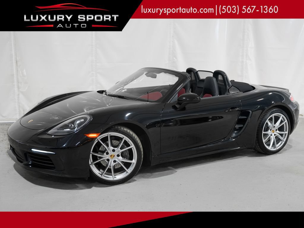 Used 2017 Porsche 718 Boxster RWD image 1