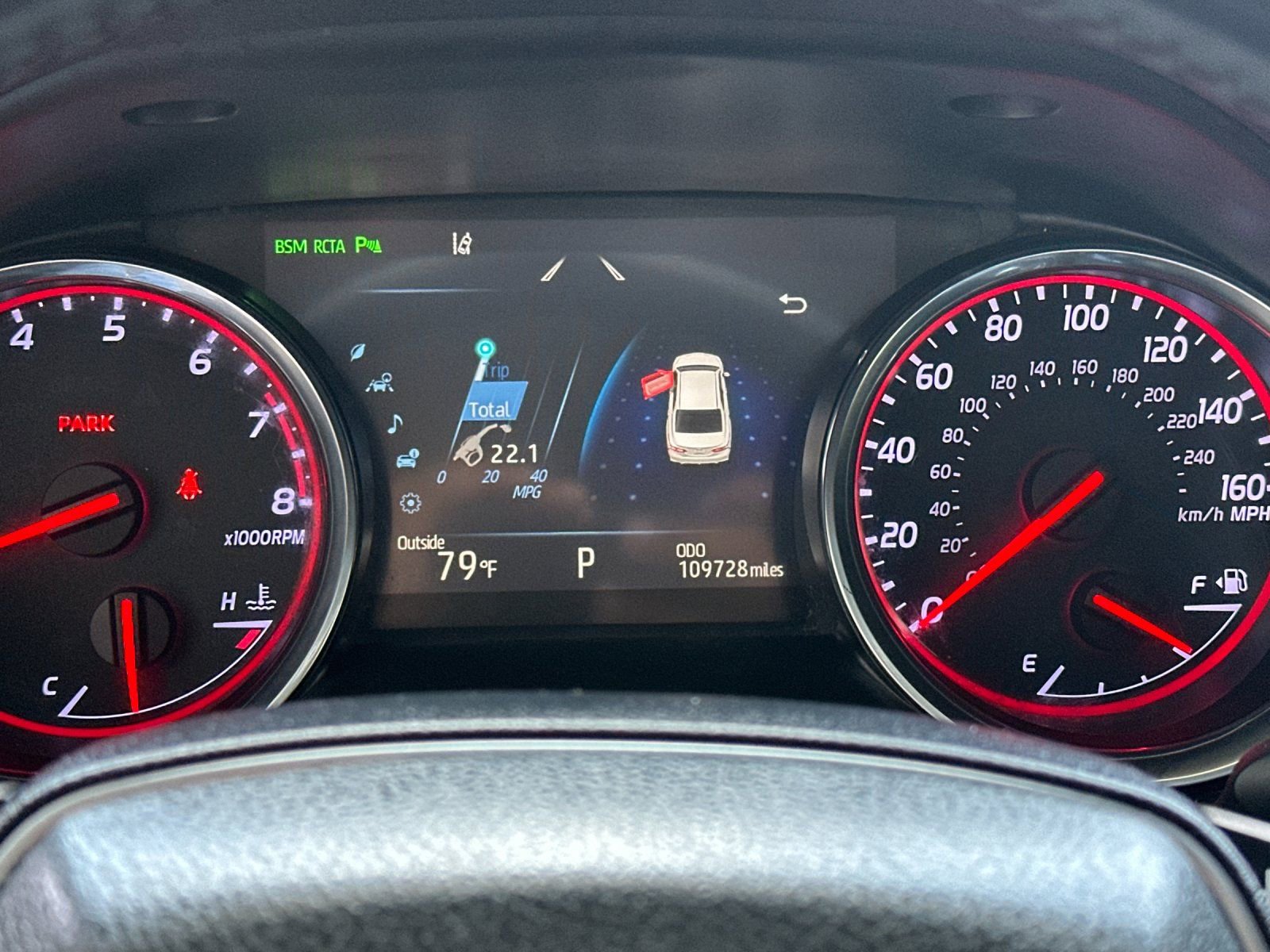 Used 2018 Toyota Camry XSE FWD image 25