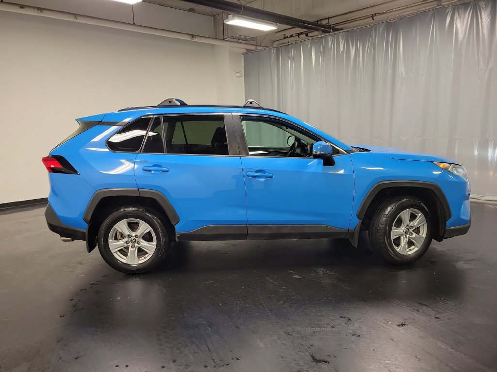 Used 2019 Toyota RAV4 XLE w/ All Weather Liner Package AWD/4WD image 9