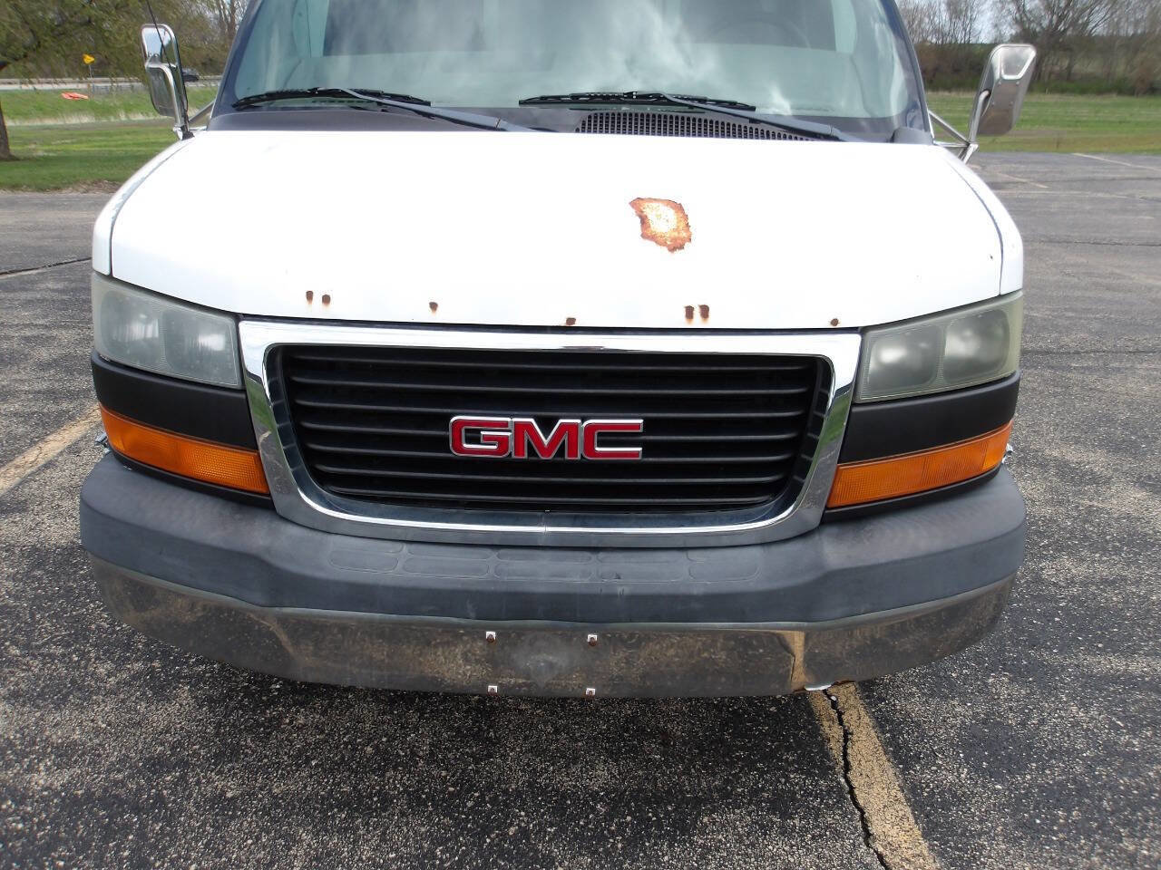 Used 2003 GMC Savana 3500 image 16