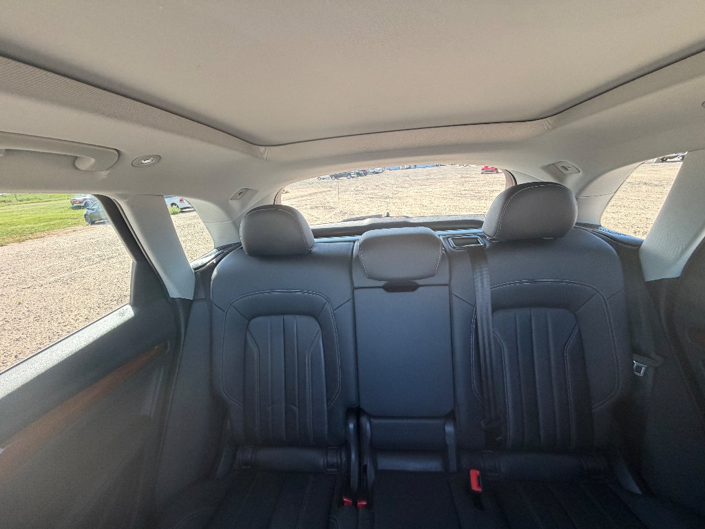 Used 2023 Audi Q5 2.0T Premium Plus w/ Premium Plus Package AWD/4WD image 25