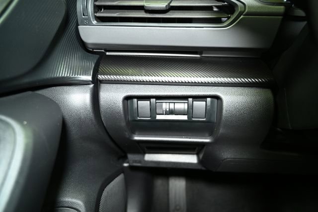 Used 2025 Subaru Crosstrek 2.0i Premium w/ Crosstrek Mirror Package image 37