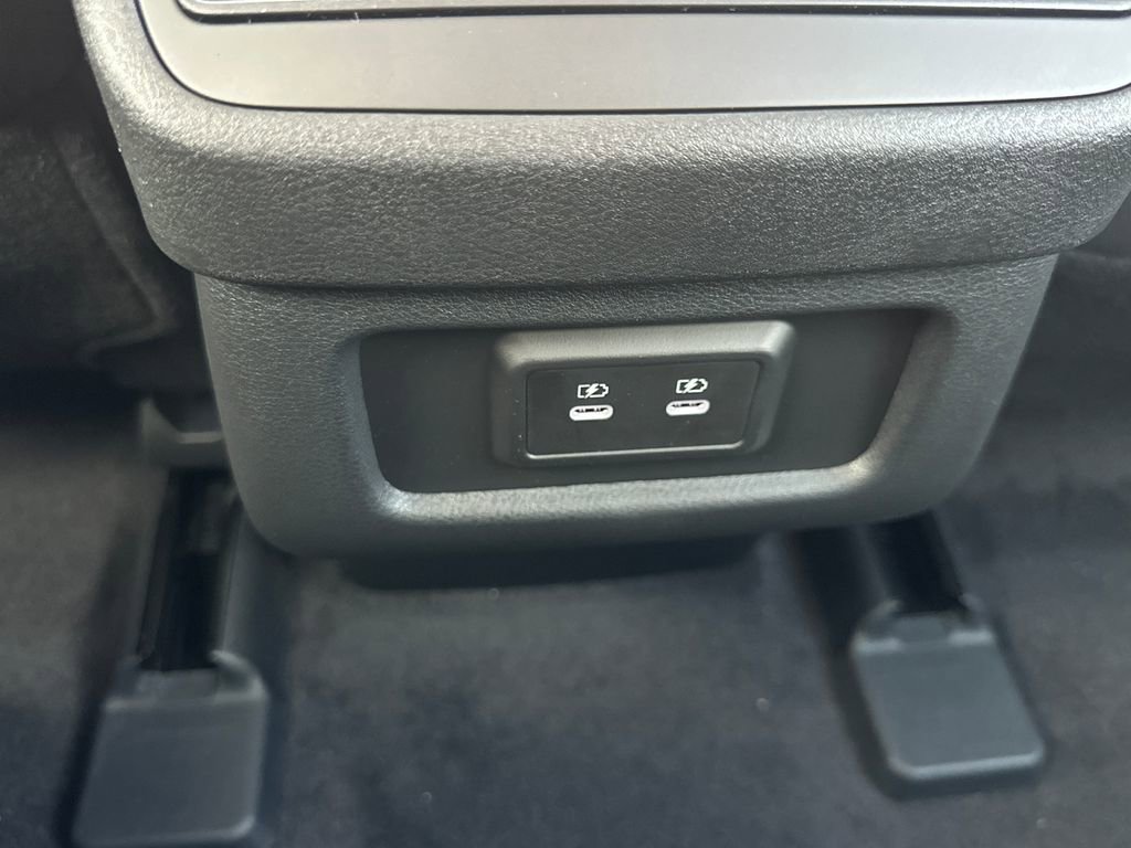 New 2026 Nissan Pathfinder SV image 15