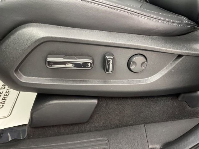 Used 2025 Honda Pilot Touring image 33