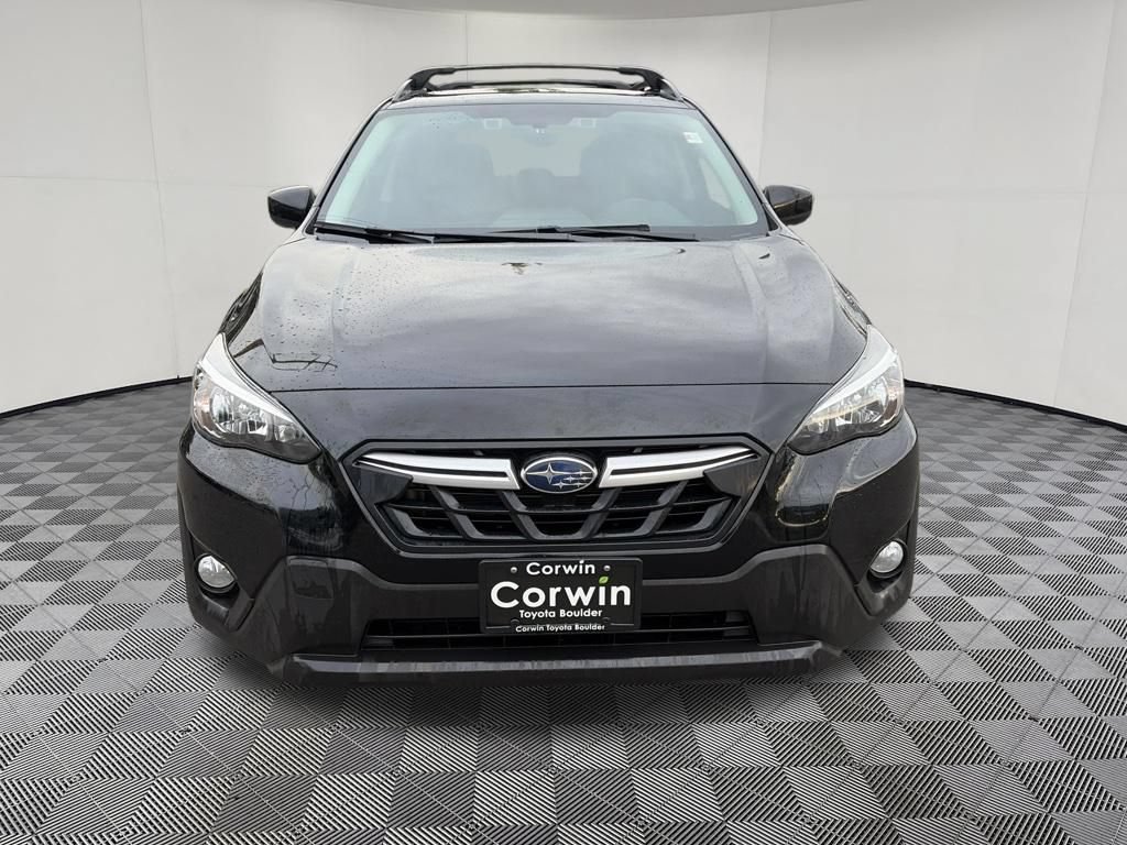 Used 2023 Subaru Crosstrek 2.0i Premium AWD/4WD image 2