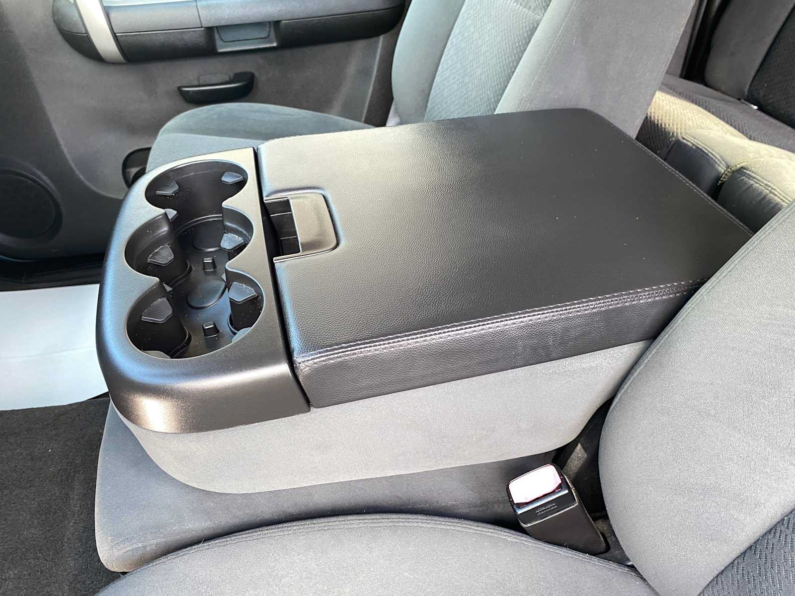 Used 2008 Chevrolet Silverado 1500 LT w/ Power Pack Plus AWD/4WD image 18