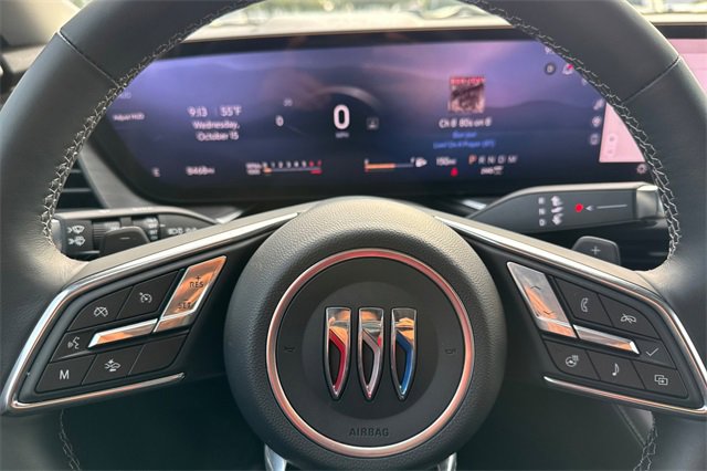 Used 2024 Buick Envision Preferred image 36