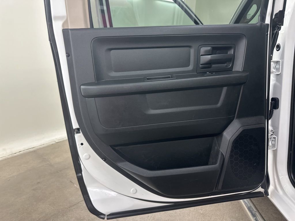 Used 2018 RAM 2500 Tradesman w/ Popular Equipment Group image 28