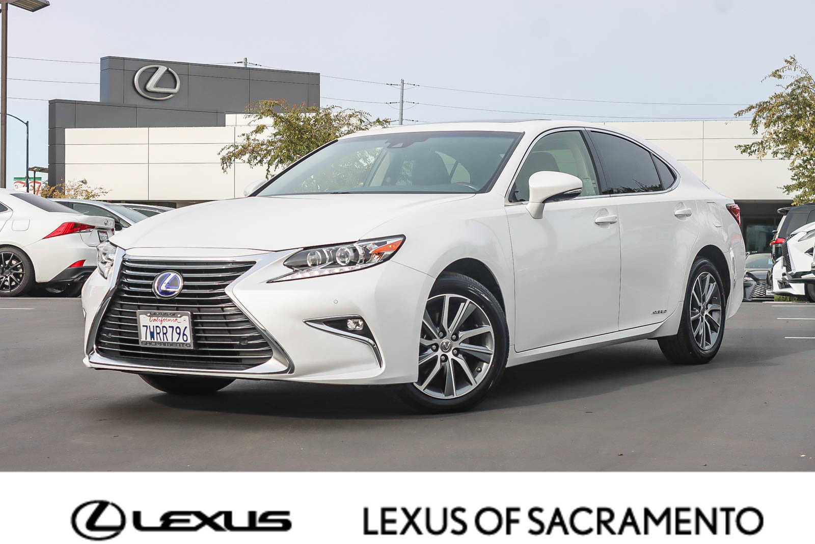 Used 2017 Lexus ES 300h