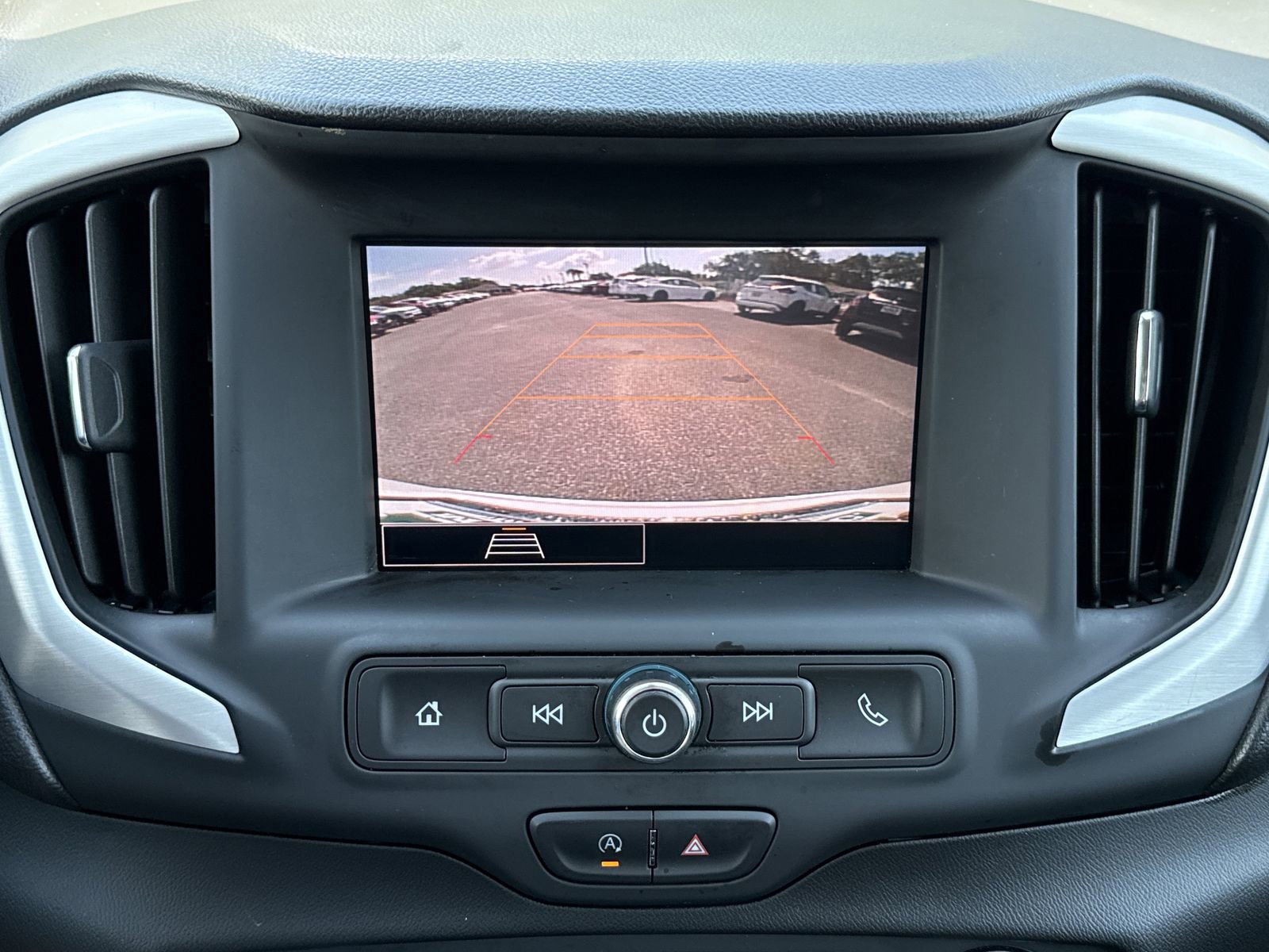 Used 2023 GMC Terrain SLE w/ Driver Convenience Package AWD/4WD image 23