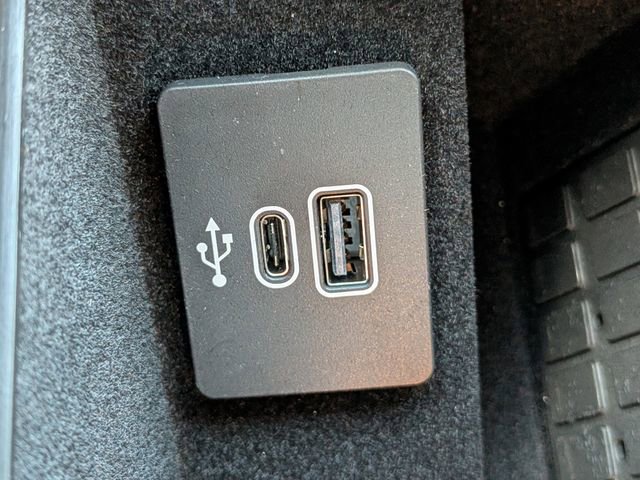 New 2025 Lincoln Navigator L Black Label image 23