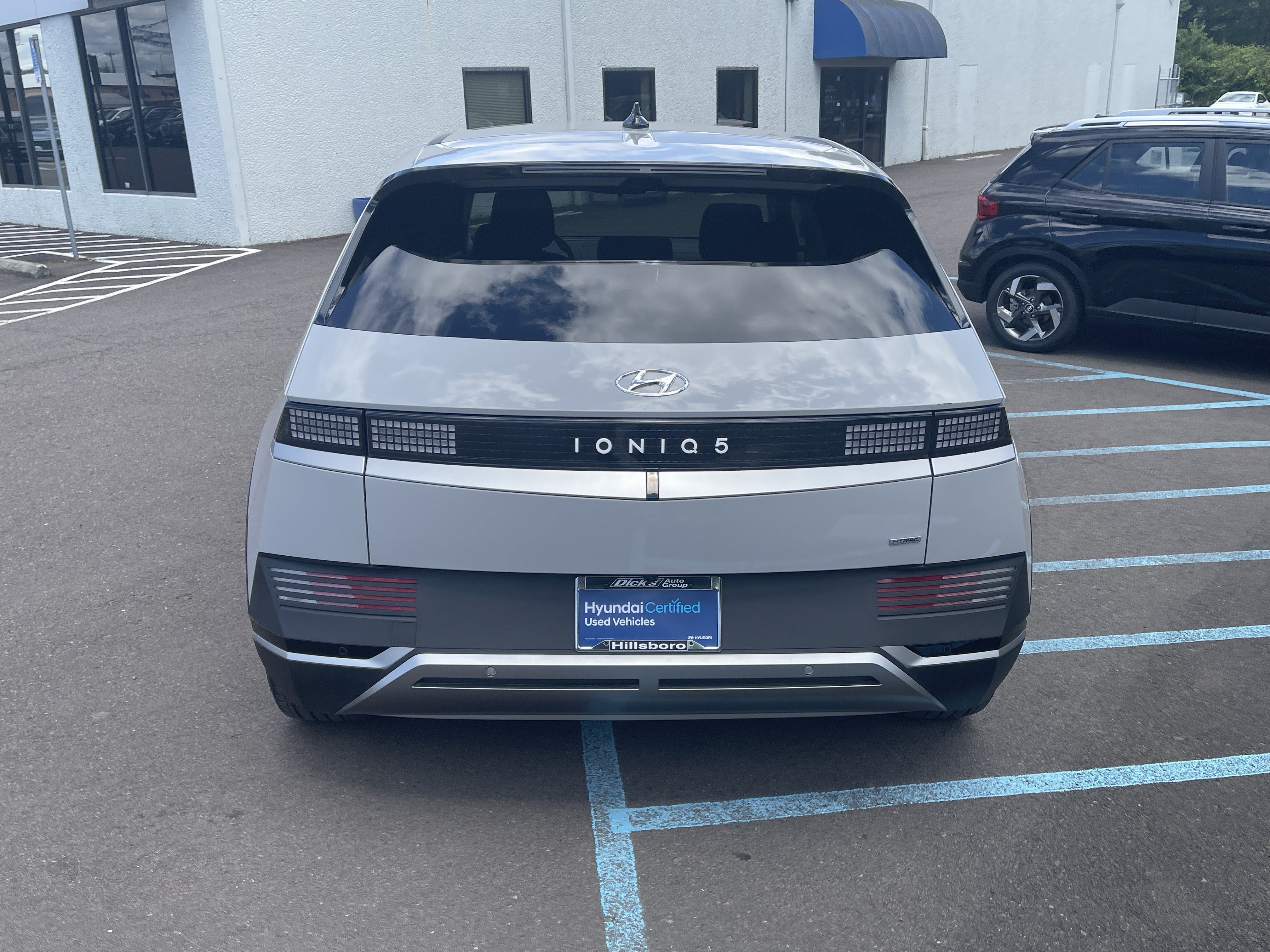 Certified 2024 Hyundai Ioniq 5 SE AWD/4WD image 4