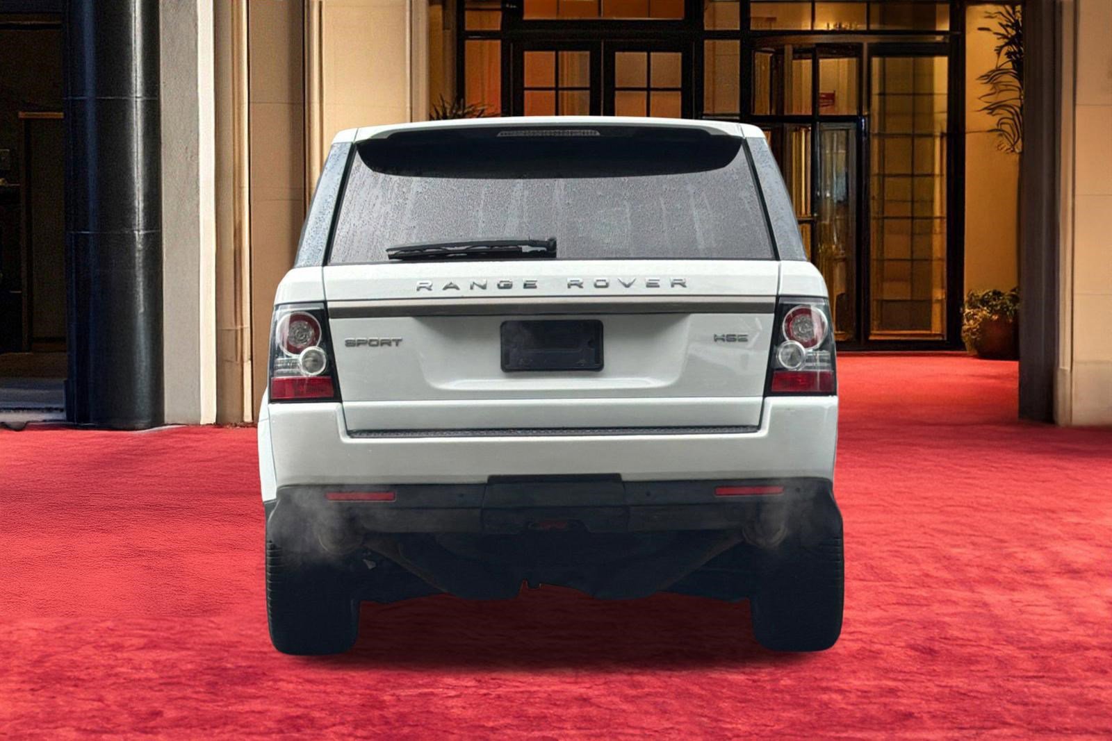 Used 2013 Land Rover Range Rover Sport HSE w/ Climate Comfort Pkg AWD/4WD image 9