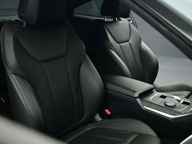 Used 2024 BMW M440i Coupe w/ Premium Package RWD image 51