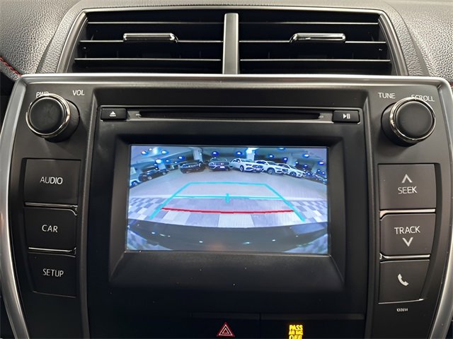 Used 2017 Toyota Camry SE image 24