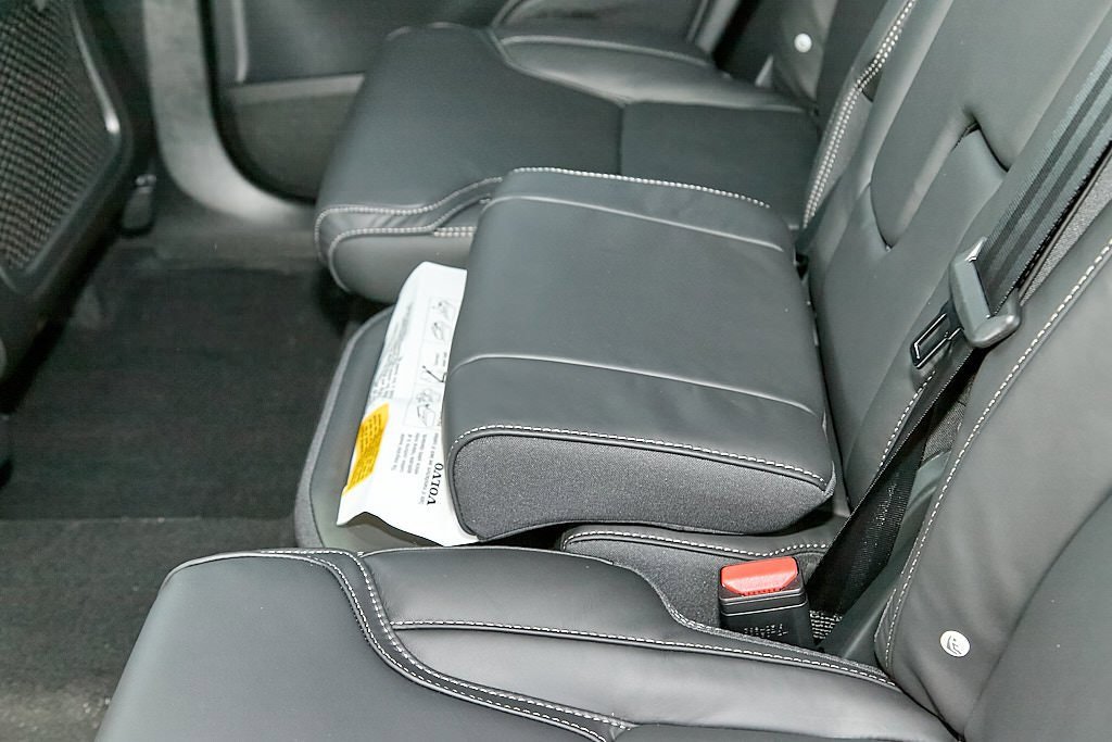 New 2026 Volvo XC90 B6 Ultra w/ Lounge Package image 20