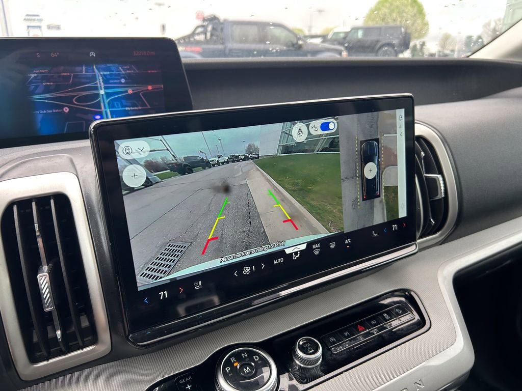 Certified 2025 Ford Expedition Active AWD/4WD image 32