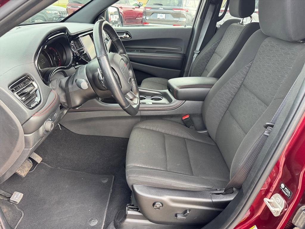 Used 2023 Dodge Durango GT image 9