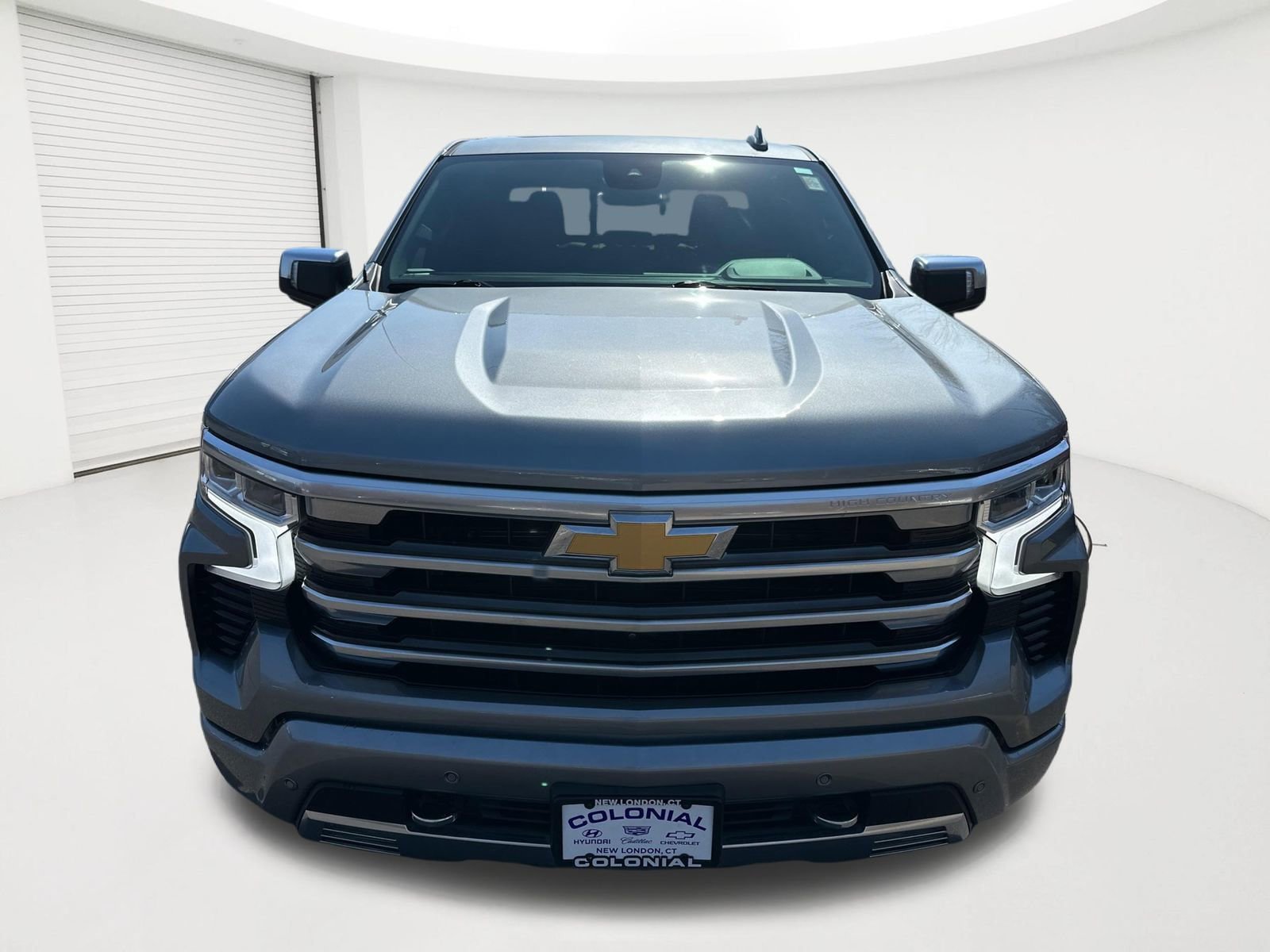 Used 2023 Chevrolet Silverado 1500 High Country w/ High Country Premium Package AWD/4WD image 23