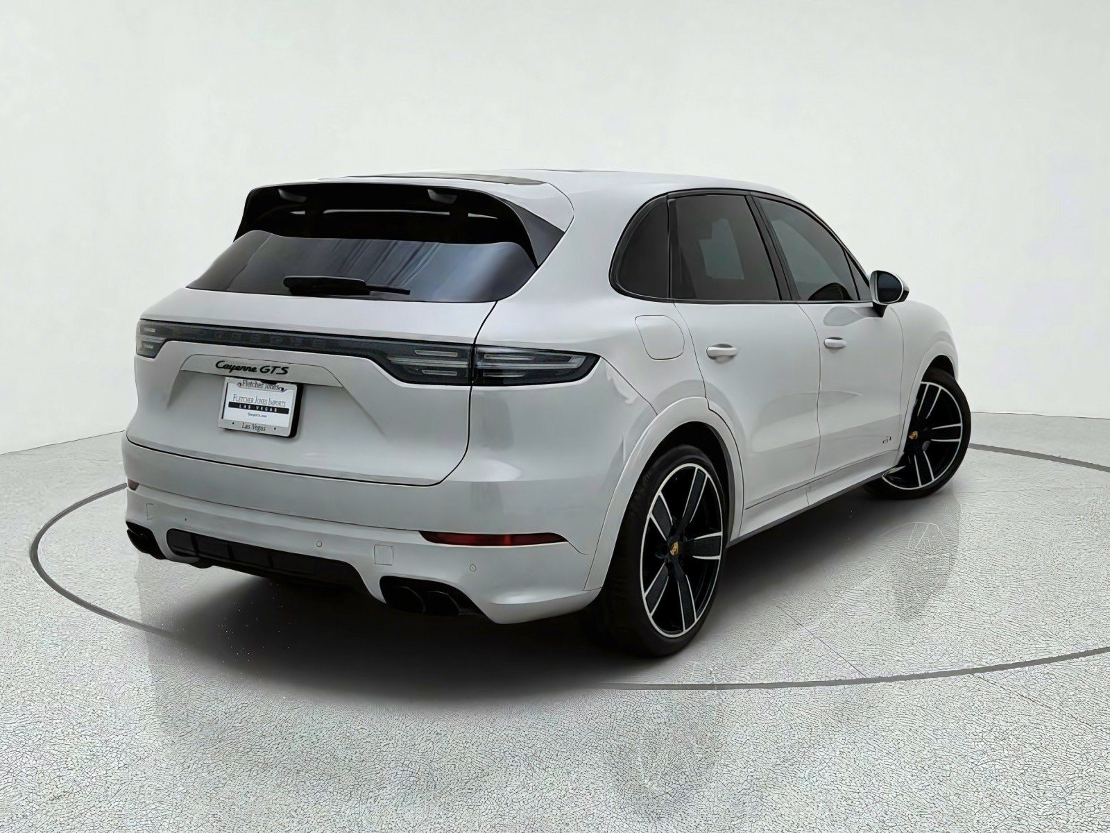 Used 2023 Porsche Cayenne GTS AWD/4WD image 9