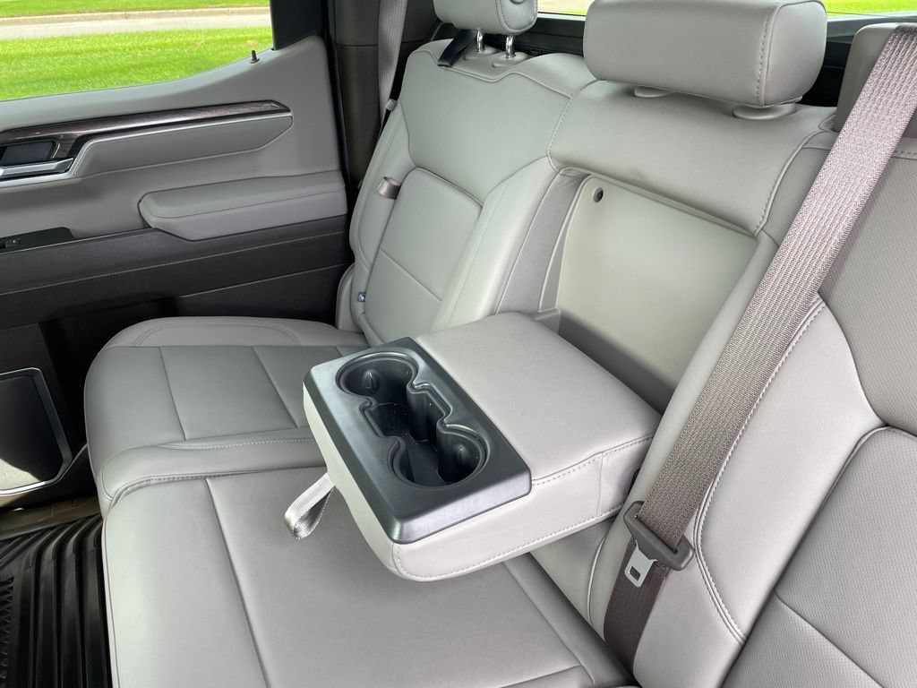 Used 2025 Chevrolet Silverado 1500 LTZ w/ LTZ Convenience Package II AWD/4WD image 34